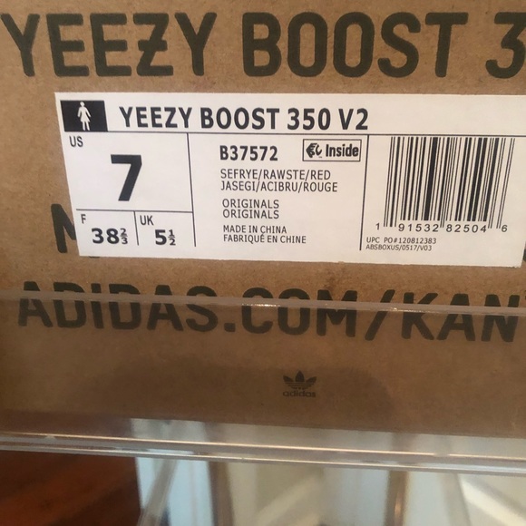 YEEZY BOOST 350 - Picture 8 of 14